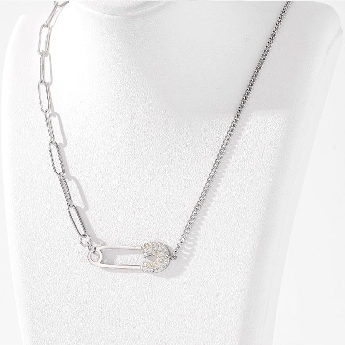 Pin Παιδικό Κολιέ Αλυσίδας 45cm Ασημί Με Παραμάνα Με Στρας