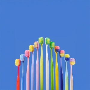 Kinepin Colorfull Toothbrushes Χρωματιστή Οδοντόβουρτσα Με Μαλακές Τρίχες
