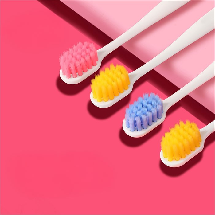 Dental Travel Σετ Οδοντόβουρτσα-Οδοντόκρεμα Ταξιδιού